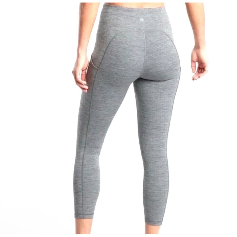 Athleta Women's S Grey Ultimate Stash Pocket Capri Leggings 531264 Workout